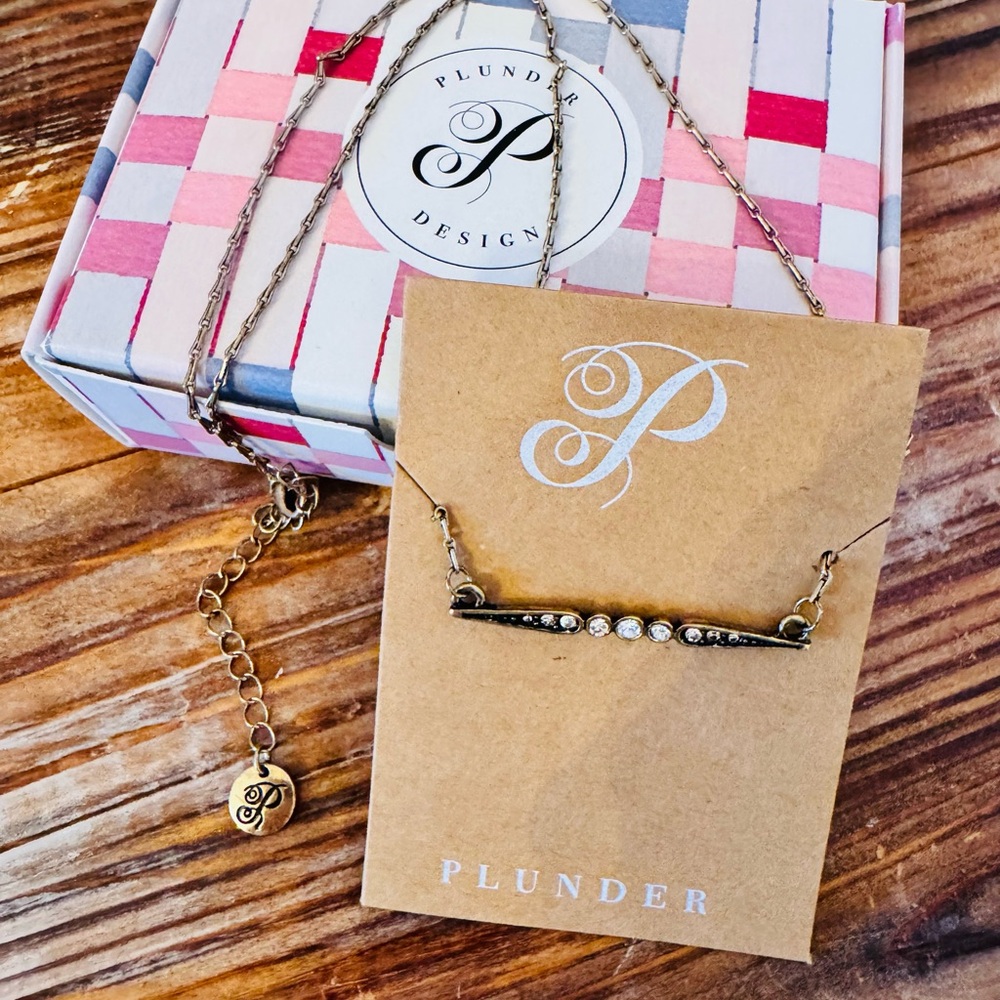 Plunder Designs Retired Beckette Necklace in Antique Gold Tone New in Box
